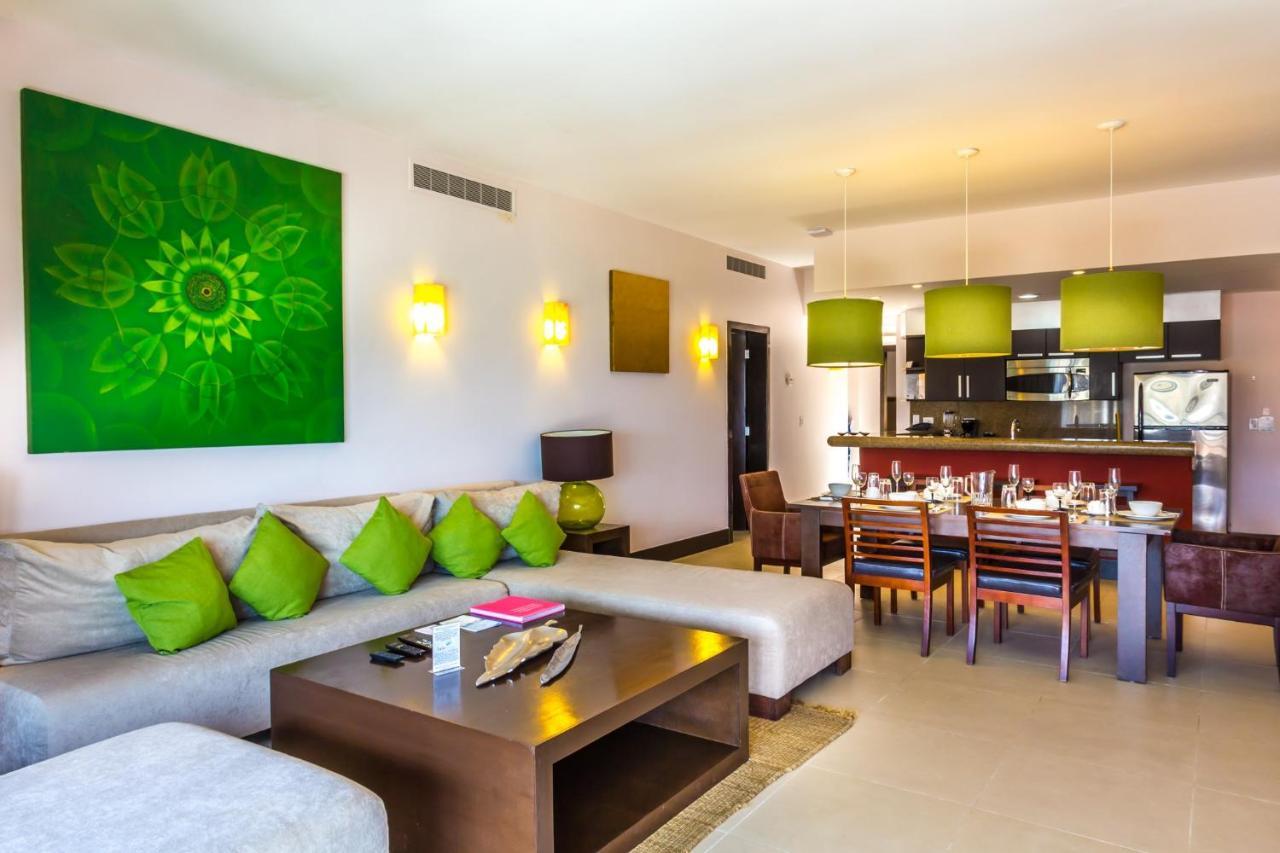 Aldea Thai 306 *