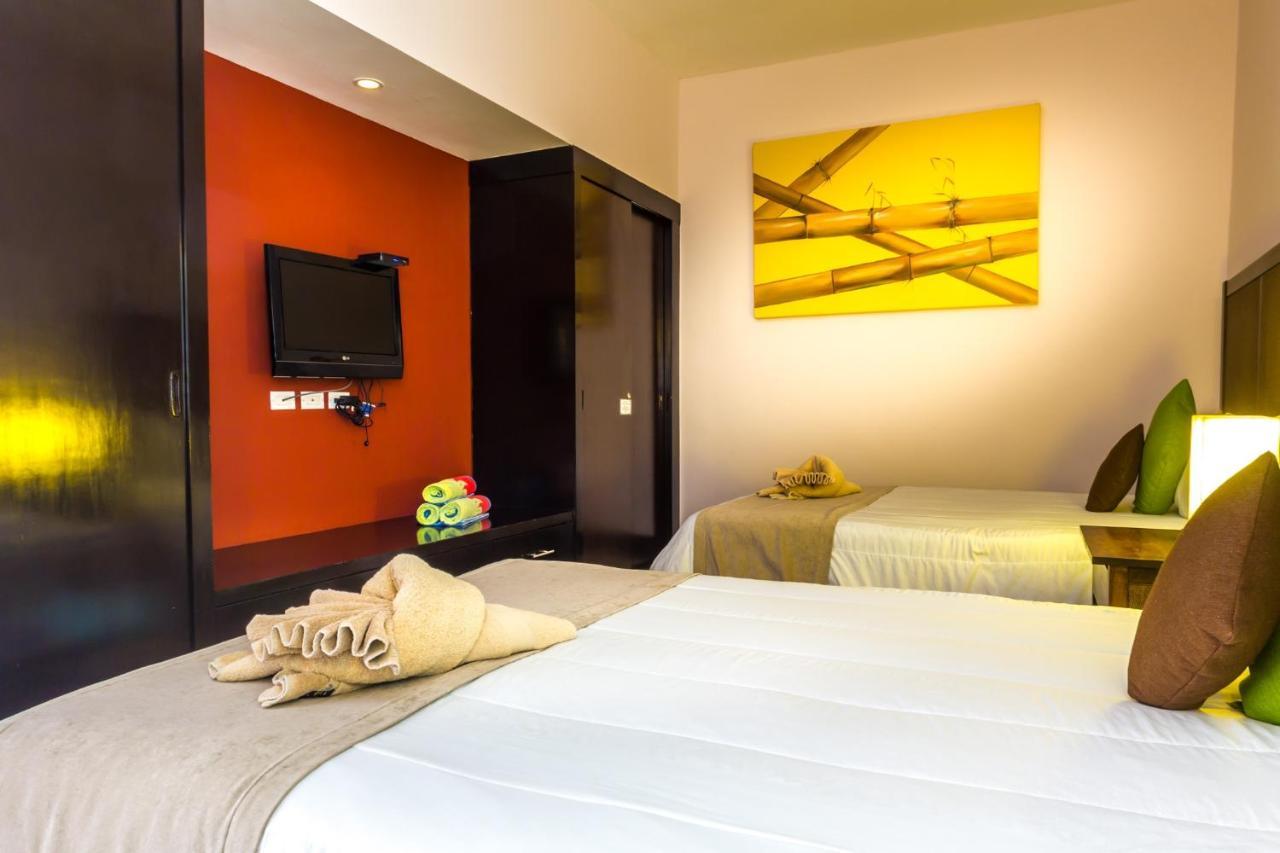 Aldea Thai 306